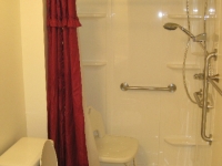 handicappedaccessible-bathroom1